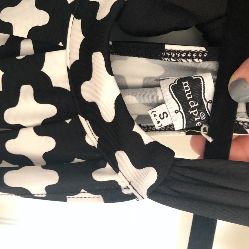 Pattern Dress - Picture 4 of 5